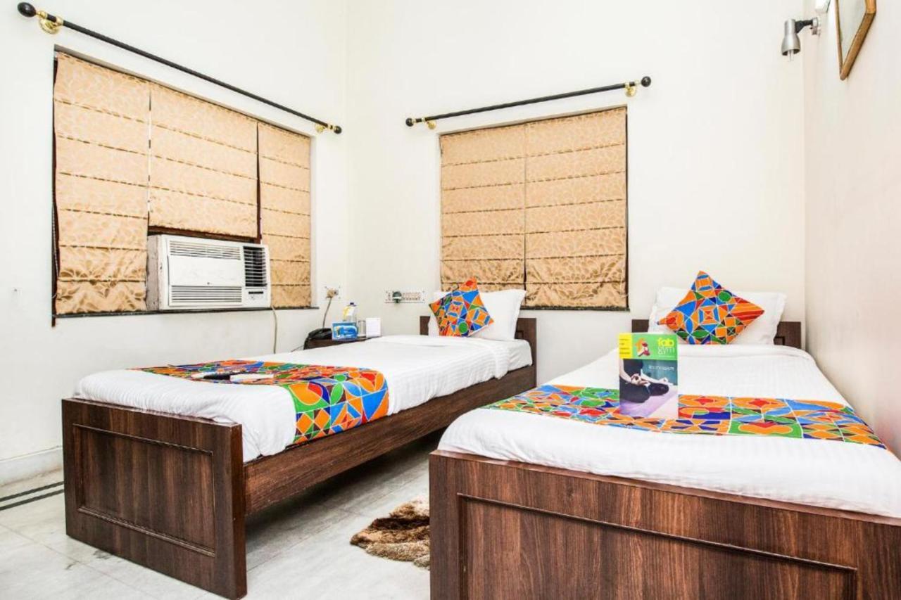 Hotel Ullash Residency Salt Lake Kolkata - Fully-Air-Conditioned-Hotel Spacious-Room With-Parking-Facility Salt Lake City Εξωτερικό φωτογραφία
